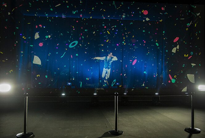 Holographic curtains Holographic curtains