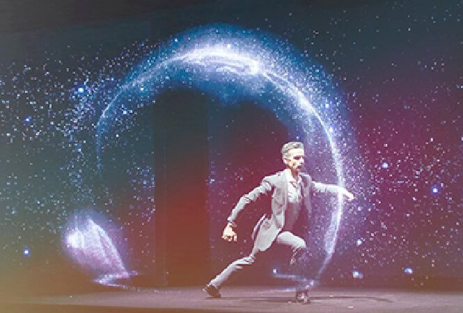 Holographic curtains Holographic curtains