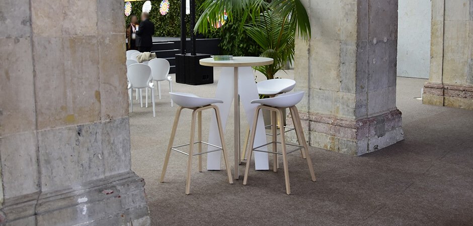 Stool AAS 32 Stool AAS 32